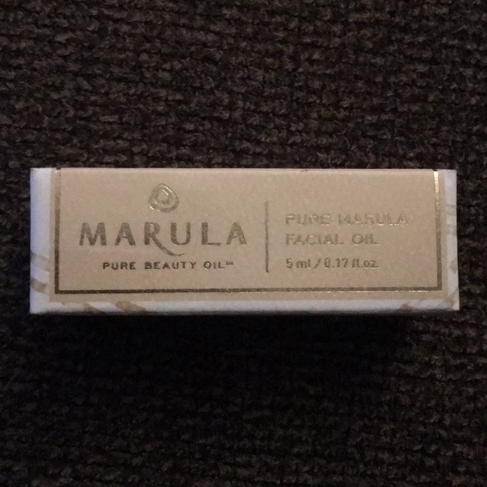 •Marula Facial Oil•